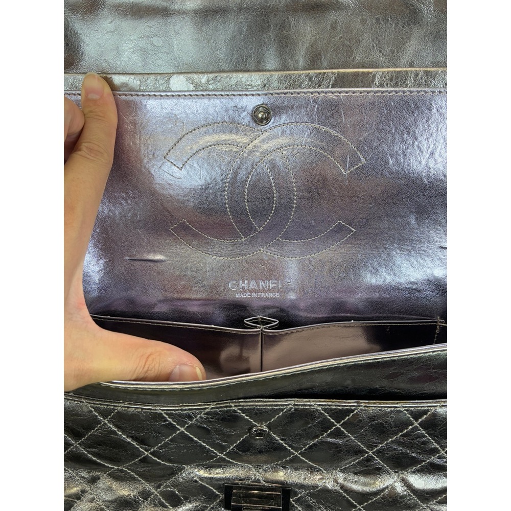 Chanel Metallic Quilted Aged Leather Reissue Shoulder Bag - Picture 13 of 16